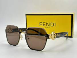 Picture of Fendi Sunglasses _SKUfw80879700fw